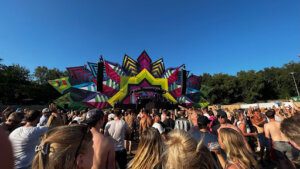 De Hardstyle Stage