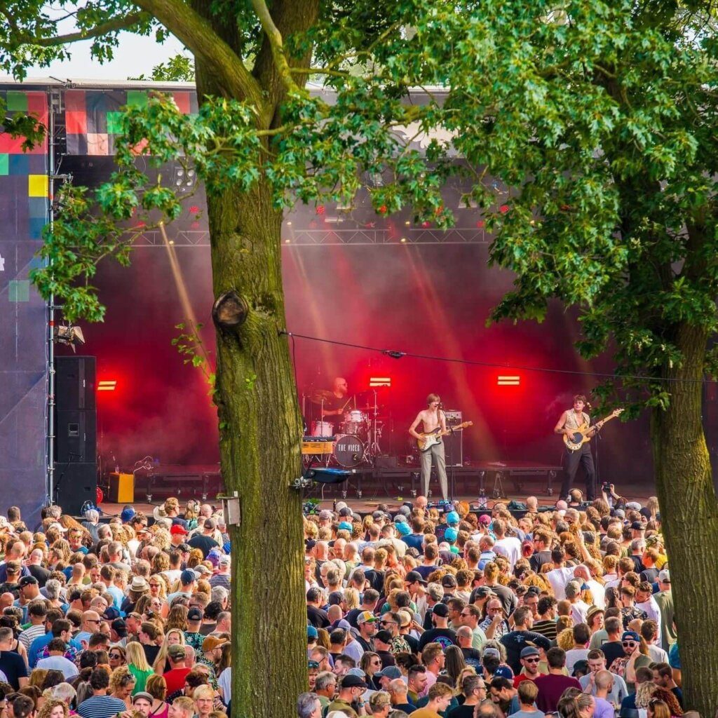 nirwana-tuinfeest-stage (1)