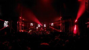 sneeuwbal-techno-stage