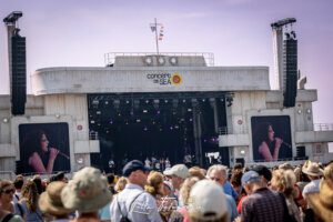 UMOJA podium op Concert at Sea 2024