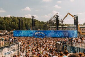 tomorrowland-main