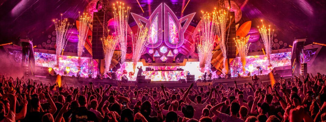 6 dingen die jij gedaan moet hebben op Rebirth Festival 2024
