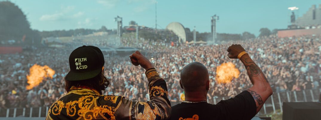 Jostiband en Reinier Zonnveld slaan handen ineen op Bevrijdingsdag festivals