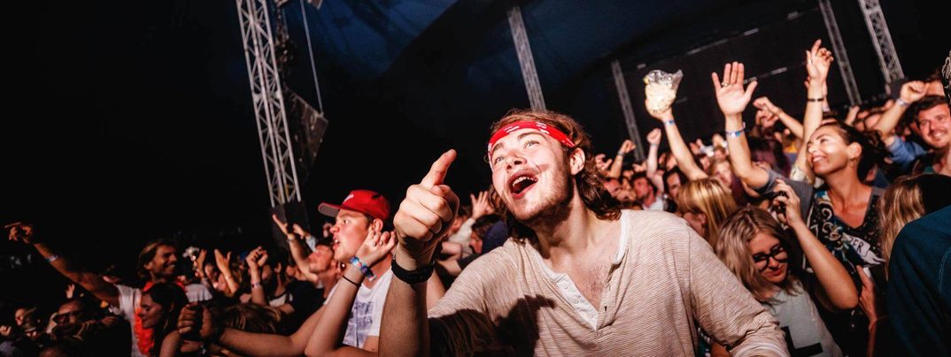 Yes! Nieuwe namen bekend voor Down The Rabbit Hole