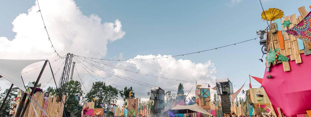 Smeerboel maakt line-up van tiende editie bekend