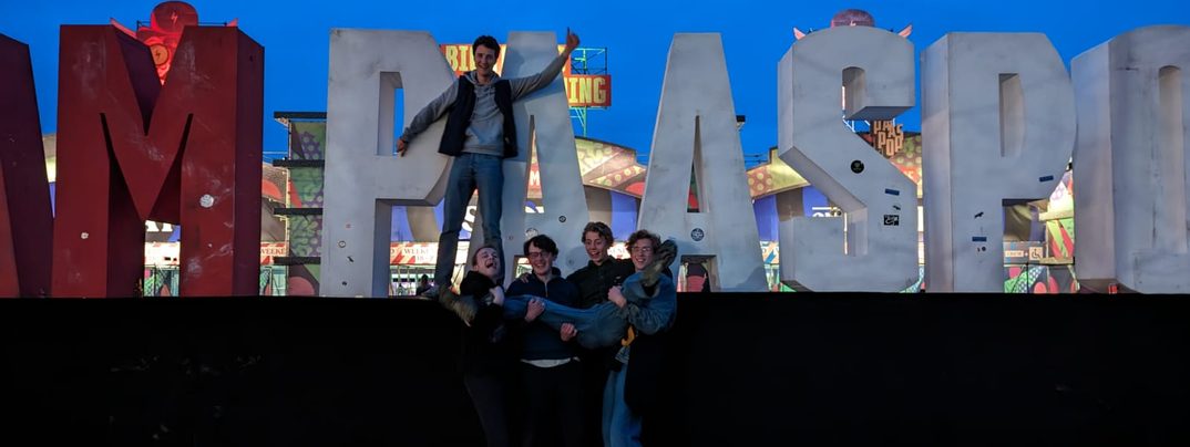 Report Paaspop 2023: Een mega kermis vol muziek, sfeer en campingplezier!