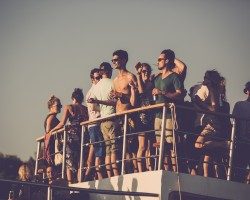Dimensions: Boat party tickets in de verkoop