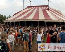 Foto’s Welcome To The Future Festival online