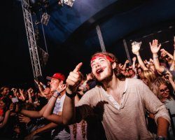 Yes! Nieuwe namen bekend voor Down The Rabbit Hole