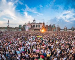 The Chainsmokers en Dimitri Vegas & Like Mike op Parookaville