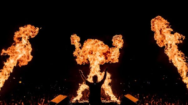 Martin Garrix: ”We openen weer een pop-up store tijdens ADE en dat wordt super vet, dus kom zeker langs!” 