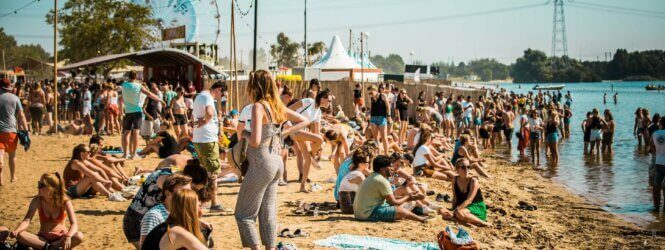 Alles over ticketverkoop & hints line-up Strandfestival ZAND