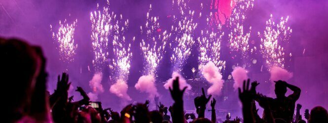 Oud en nieuw feesten om 2019 mee af te sluiten!