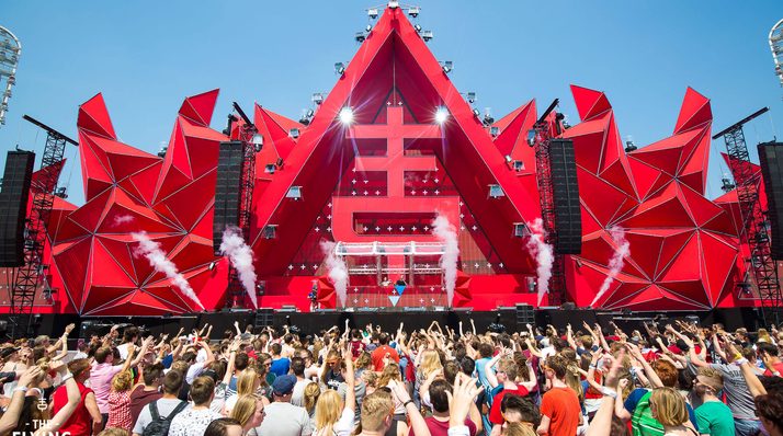 Afrojack, Armin van Buuren en Tiësto op The Flying Dutch 2018