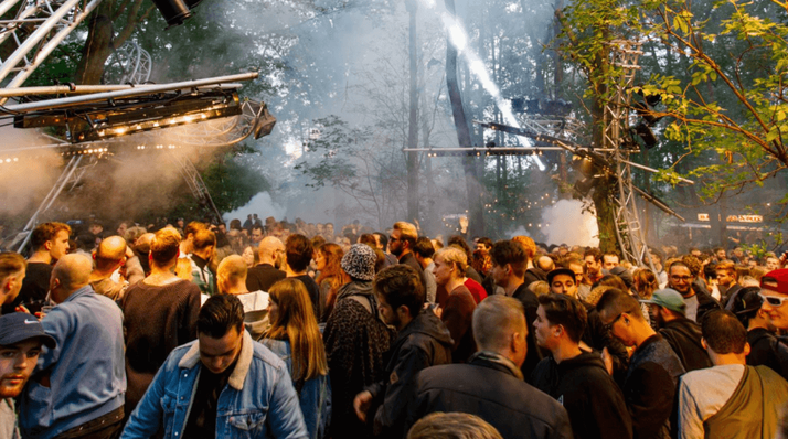 Draaimolen met o.a. Nina Kraviz, Dixon en Ben UFO