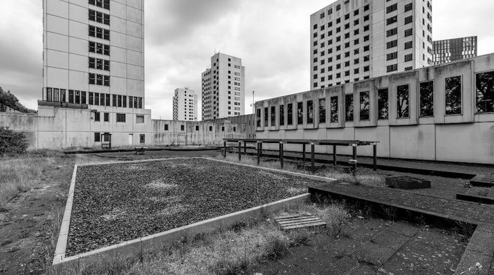 ADE: Van Bijlmerbajes tot club
