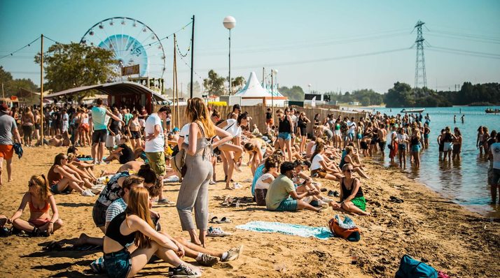 Alles over ticketverkoop & hints line-up Strandfestival ZAND