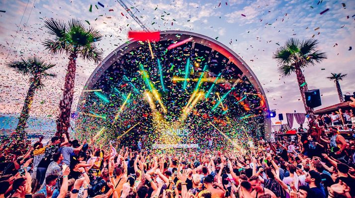 Gekochte festival tickets blijven 26 maanden geldig