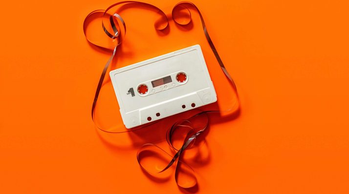 Van Llowcast tot De Machine: Festival Fans tipt festivalpodcasts