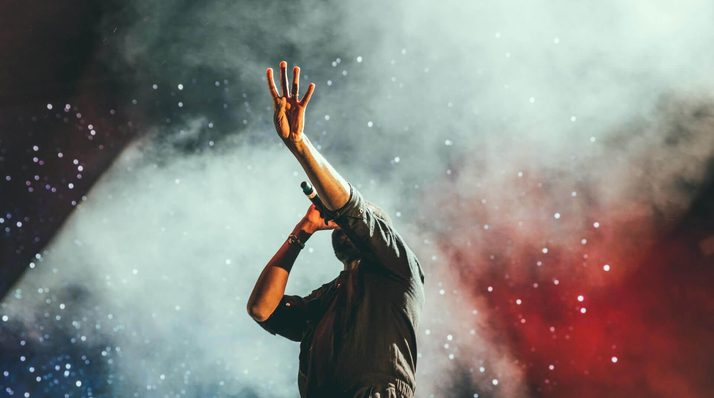 Genieten van concerten dankzij Larger than Live streaming platform