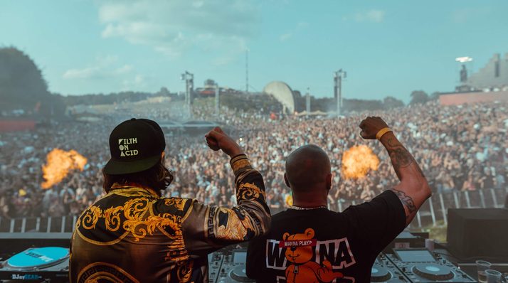 Jostiband en Reinier Zonnveld slaan handen ineen op Bevrijdingsdag festivals