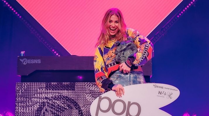 Roxy Dekker winnares popprijs 2024!