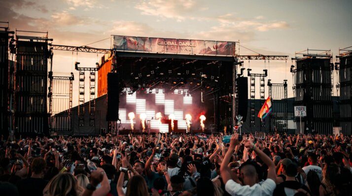 Festival checklist: vergeet je oordopjes niet